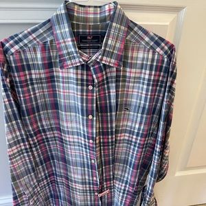 Mens Vineyard Vines button down shirt